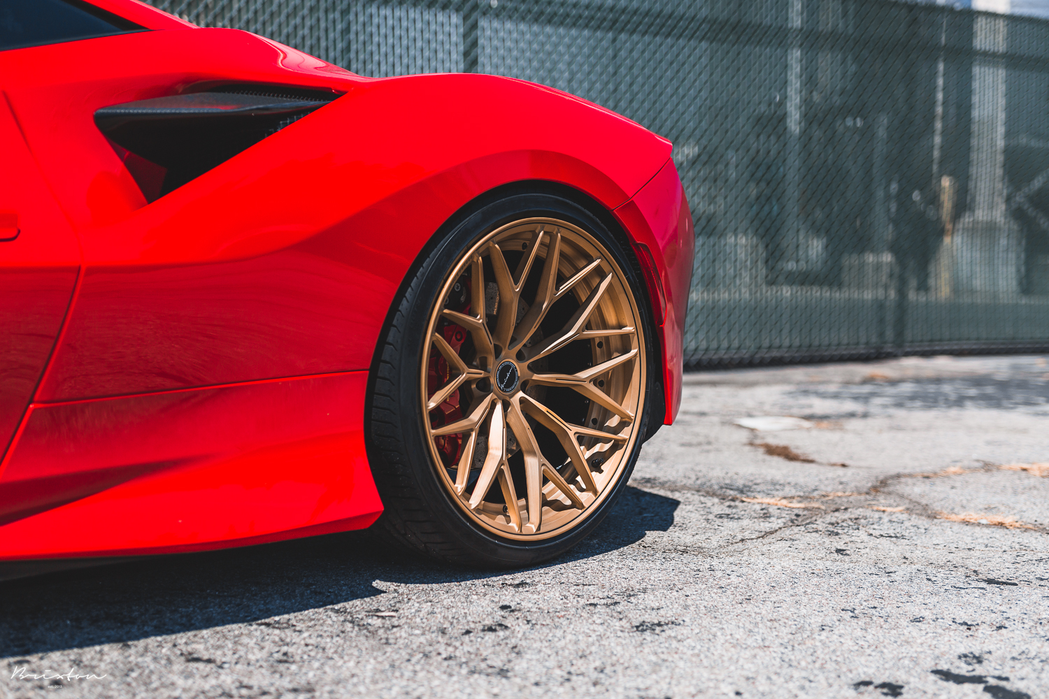 Things to Consider When Buying Custom Wheels Online For Your Vehicle