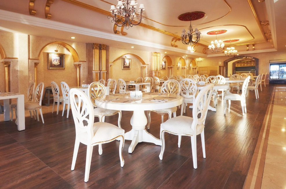 Private Dining or Restaurant Banquet Room: How to Choose